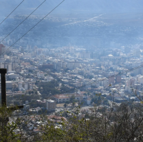 Tiempo en Salta: continua la alerta por vientos fuertes en la ciudad
