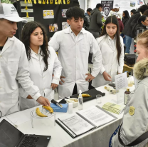 Estudiantes salteños muestran el futuro del sector productivo en la "Expo Agro Alimentos"