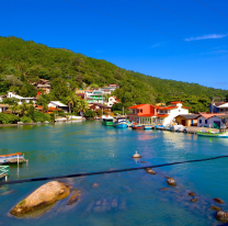 Desde el 2 de enero, habrá vuelo directo a Florianópolis con Aerolíneas Argentinas