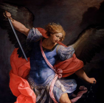 Invoca a San Miguel Arc&aacute;ngel para alejar las energ&iacute;as negativas con su poderosa oraci&oacute;n