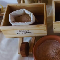 Peque&ntilde;os productores Tup&iacute; Guaran&iacute; transforman la banana en harina sin gluten en Salta