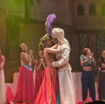 Última función de "El Hechizo de la Lámpara" en Salta: un espectáculo familiar lleno de fantasía y música
