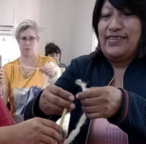 Muestra del Proceso de Elaboración de Tejidos Artesanales en el Mercado Artesanal de Salta