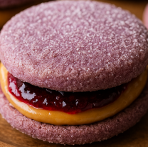 ¡Sabor e innovación en Salta! estudiantes crearon alfajores con harina de uva y corazón de mora