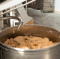 El Gobierno entregó maquinaría y herramientas a más de 140 emprendedores de toda la provincia