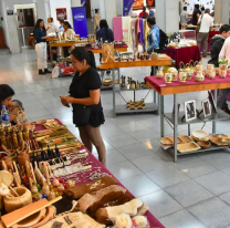 Continua la "Feria de Regalos artesanales" en la Casa de la Cultura