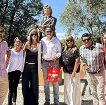 Salta acompañó el homenaje a Chango Nieto en Cosquín