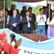 El gobernador encabezó los actos por el 213° aniversario de la Batalla de Salta