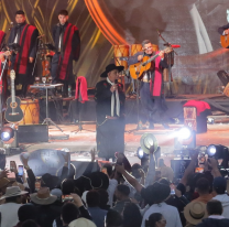 Amanecer Hist&oacute;rico en la Serenata: El Chaque&ntilde;o Cant&oacute; Hasta el Mediod&iacute;a y Rompi&oacute; Su Propio R&eacute;cord