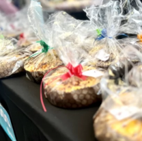 Contin&uacute;a la feria "Pascua Artesanal" en la Casa de la Cultura