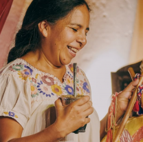 Mariana Carrizo lleva la copla salte&ntilde;a a M&eacute;xico y contin&uacute;a conquistando al mundo con su arte