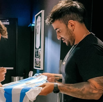 Salte&ntilde;o cumpli&oacute; el sue&ntilde;o de conocer a Lionel Messi y le firm&oacute; la camiseta